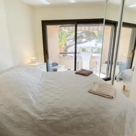 Apartment A 2min De La Plage - Lanapoule